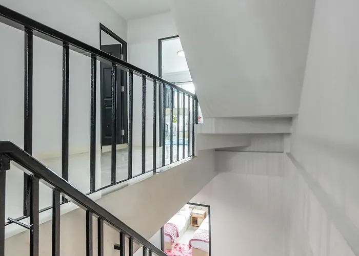 Villa Miq Ekkamai1 - 5br House 65 Inch Tv